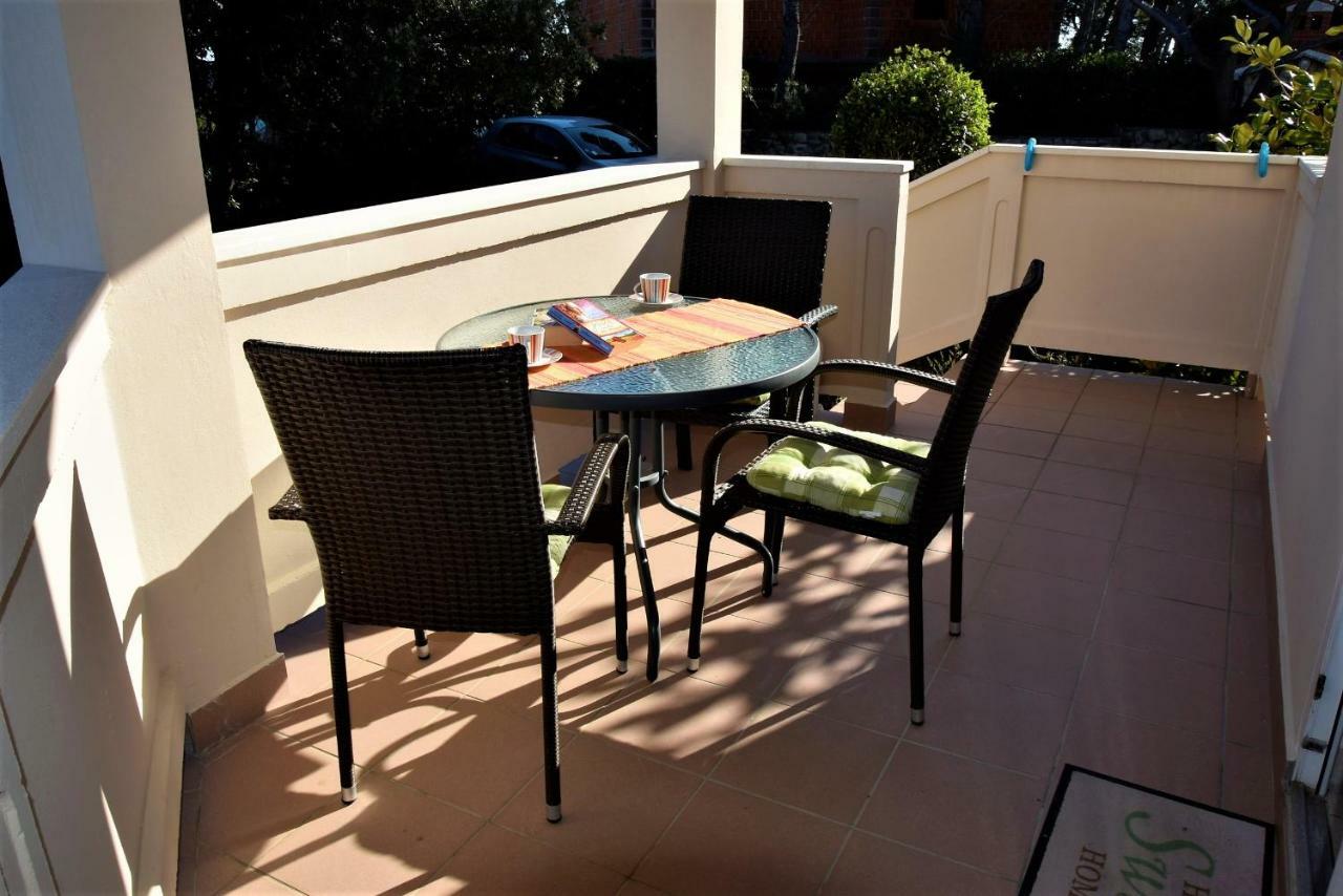 Miramar Apartments Banjol Extérieur photo
