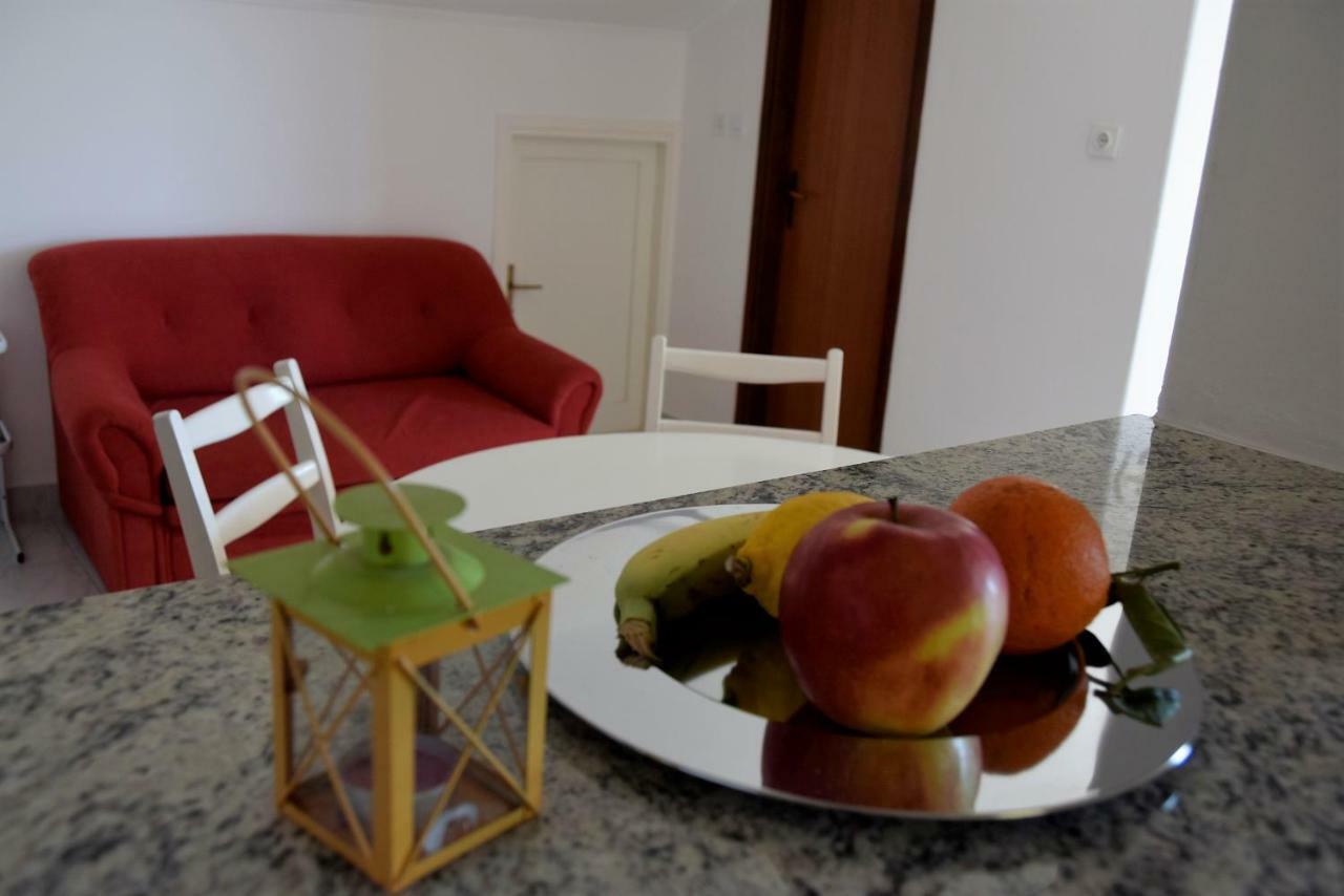 Miramar Apartments Banjol Extérieur photo